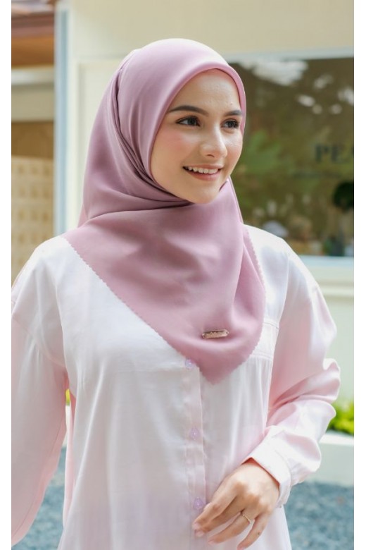 Hijab Segi 4 Double Haikon Lasercut Taro